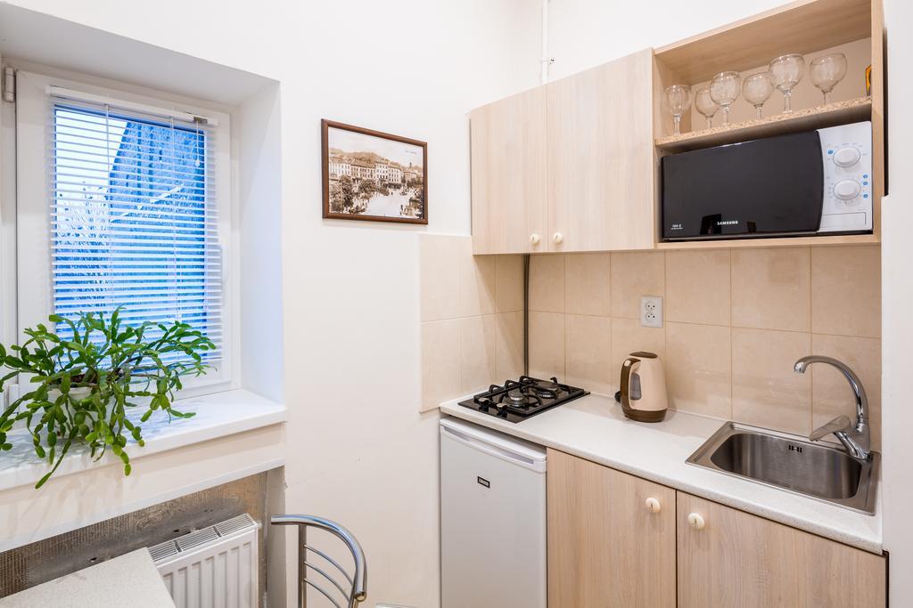 Apartment On Khmelnytskogo Street Lviv Extérieur photo